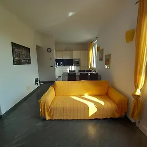 casa-santanna-1.hotelitalianriviera.com/